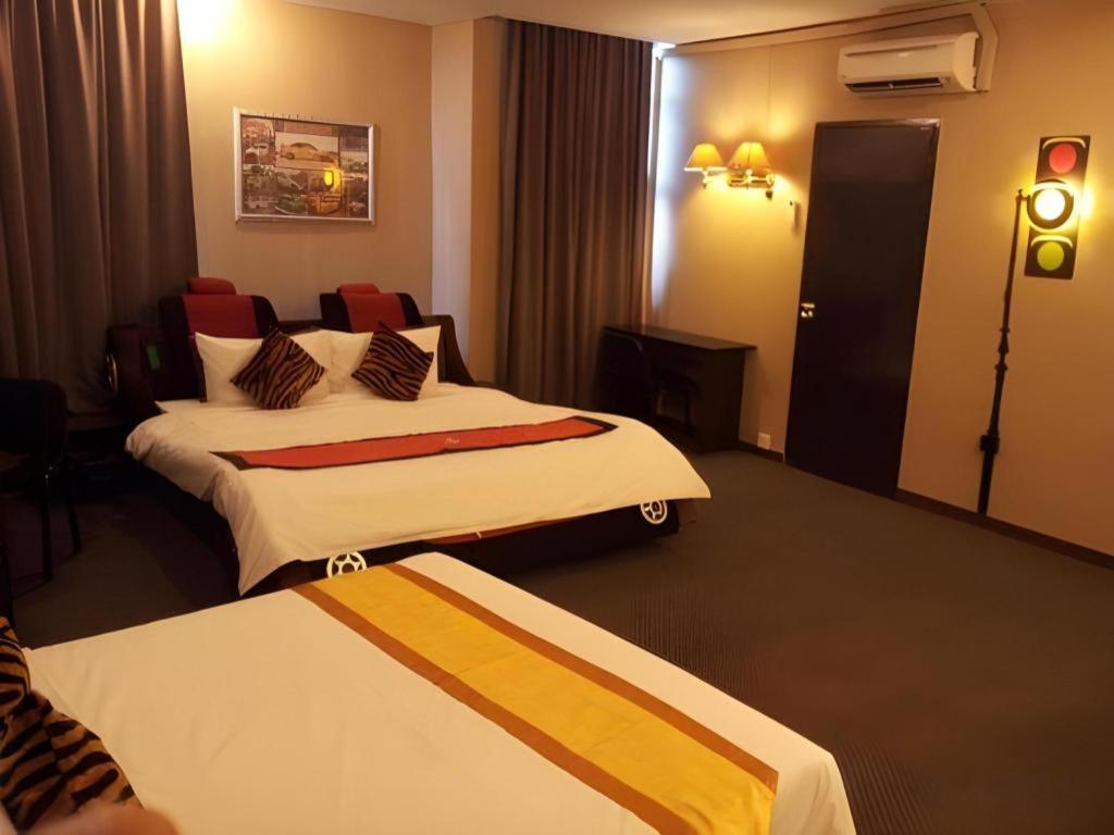 Paragon City Hotel Ipoh Exterior foto